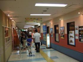 牛たん通り、すし通り